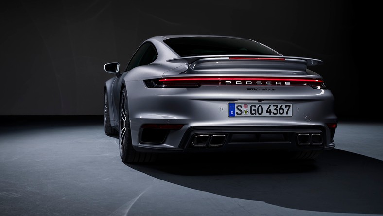 Nowe Porsche 911 Turbo S tak szybko jeszcze nie