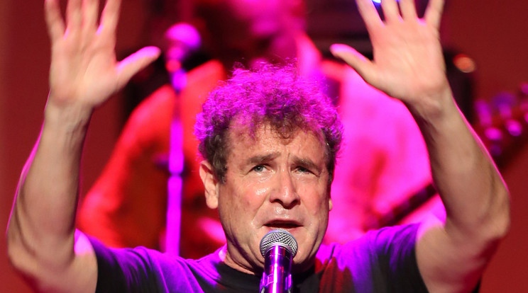 Johnny Clegg 66 éves korában hasnyálmirigyrákban hunyt el / Fotó: MTI/EPA/Sebastien Nogier