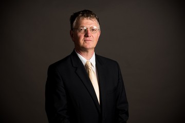 Perczel András, az MTA rendes tagja, az MTA-ELTE Fehérje-modellező Kutatócsoport és Szerkezeti Kémia és Biológia Laboratórium vezetője.