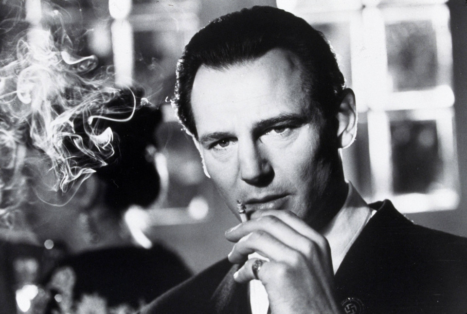 Liam Neeson w filmie "Lista Schindlera" w 1993 r.