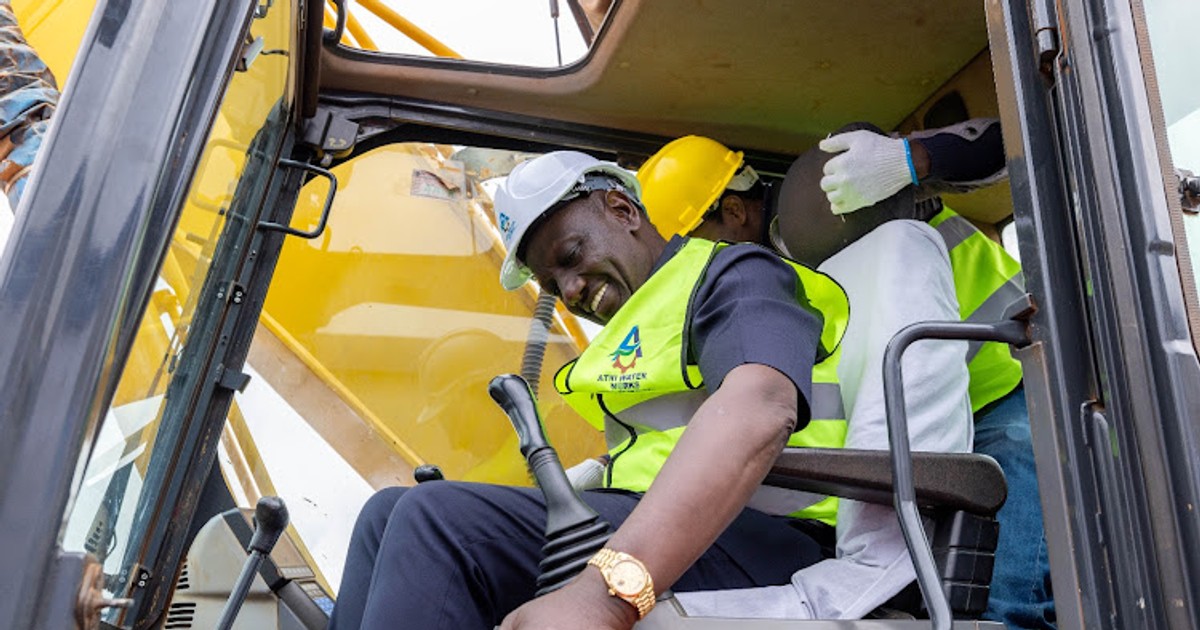 Ruto gives Kasarani land grabbers chance to save their homes & flats