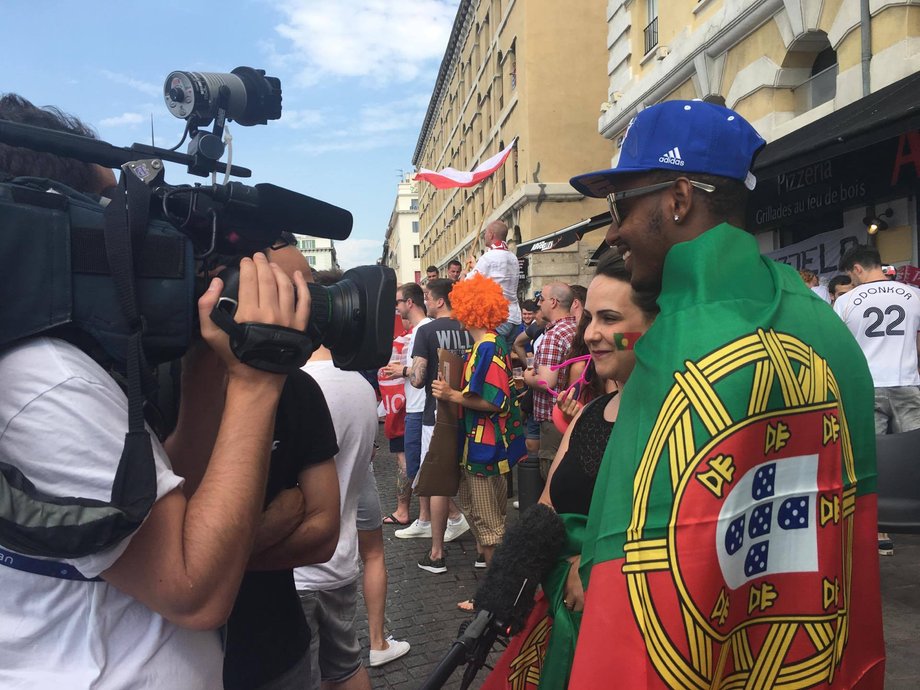 O 15:30 coraz więcej kibiców Polski i Portugalii zaczęło pojawiać się na ulicach Marsylii