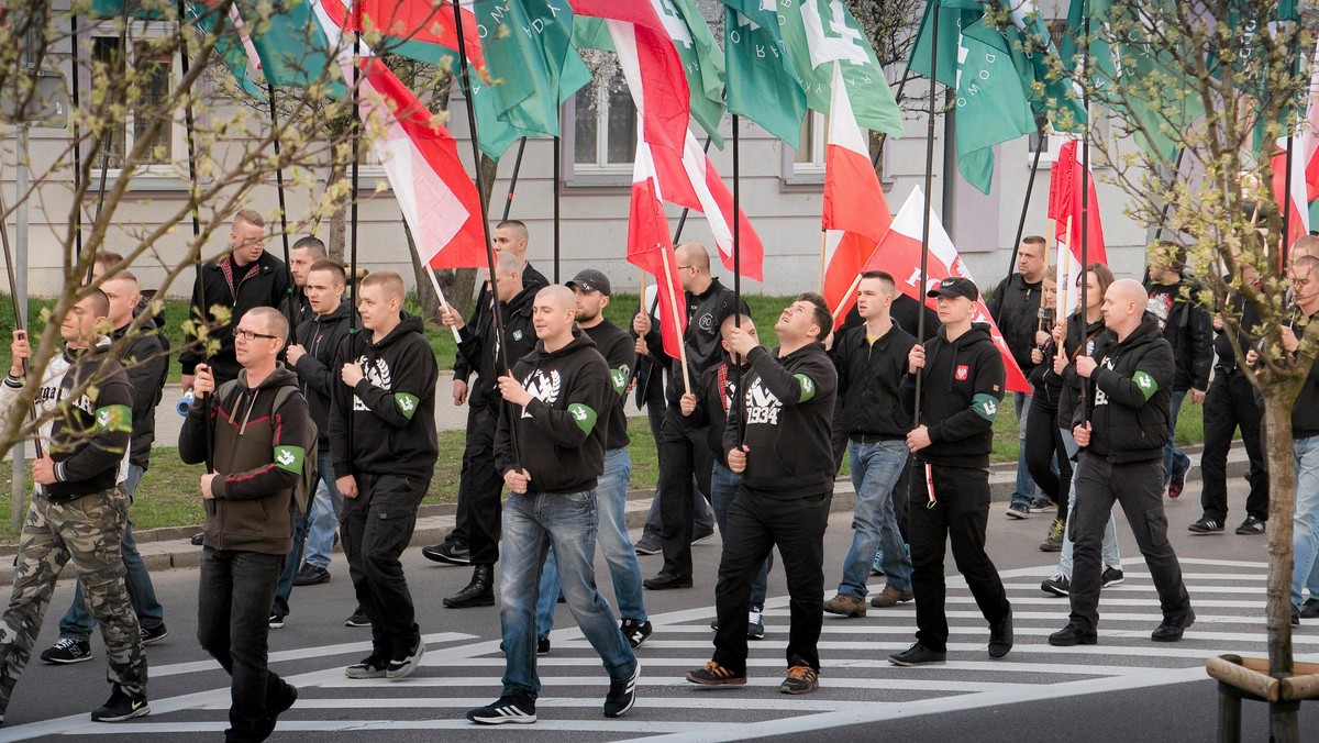 Prokuratura chce sprawdzić kolejne wątki związane z niedawnym marszem ONR w Białymstoku. Zwróciła się w tej sprawie do władz miasta i Politechniki Białostockiej.