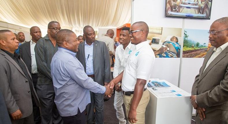 Mozambique’s President Filipe Nyusi visited the GE stand at the recent National Engineering Fair in Maputo