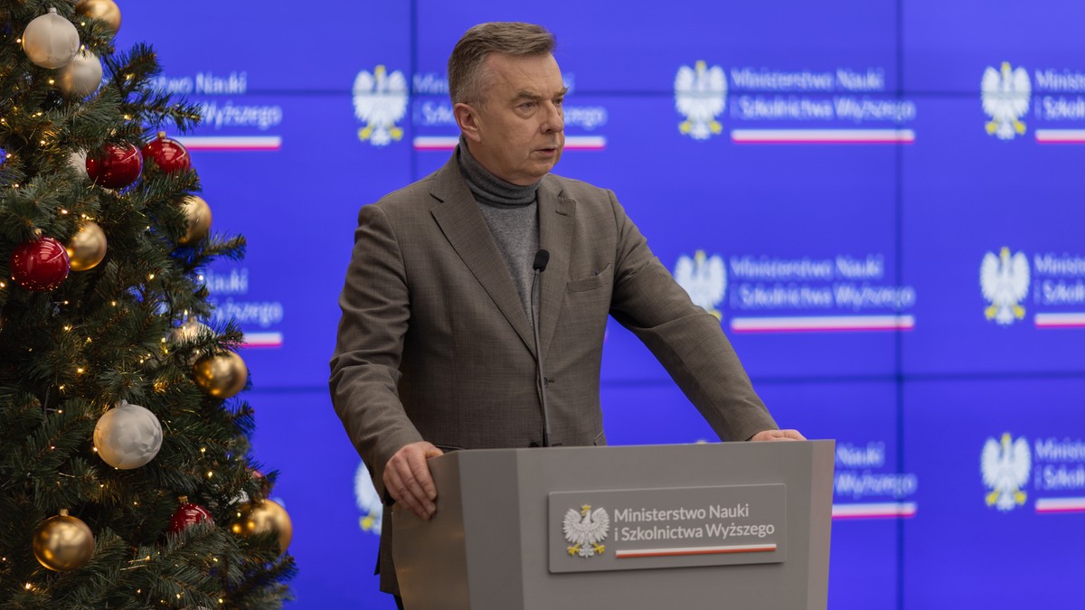 Dariusz Wieczorek, minister nauki