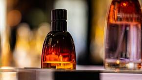 Für jeden und jede: Die besten Unisex-Eau-de-Parfums bis 50 Euro