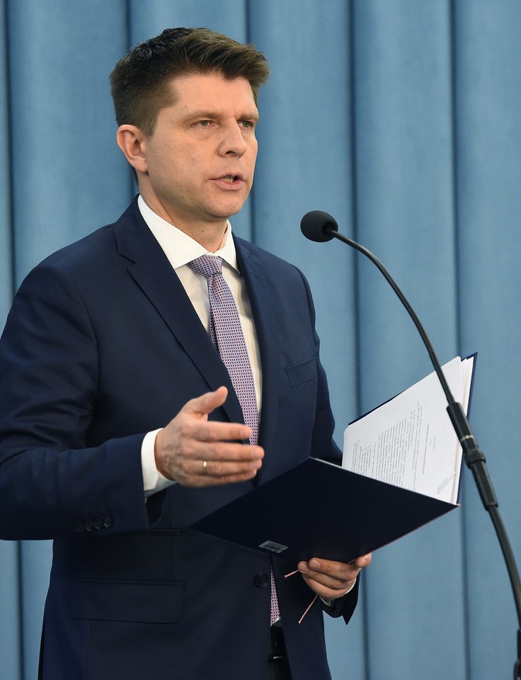 Sondaż IBRiS dla Onetu. Ryszard Petru nadal liderem zaufania