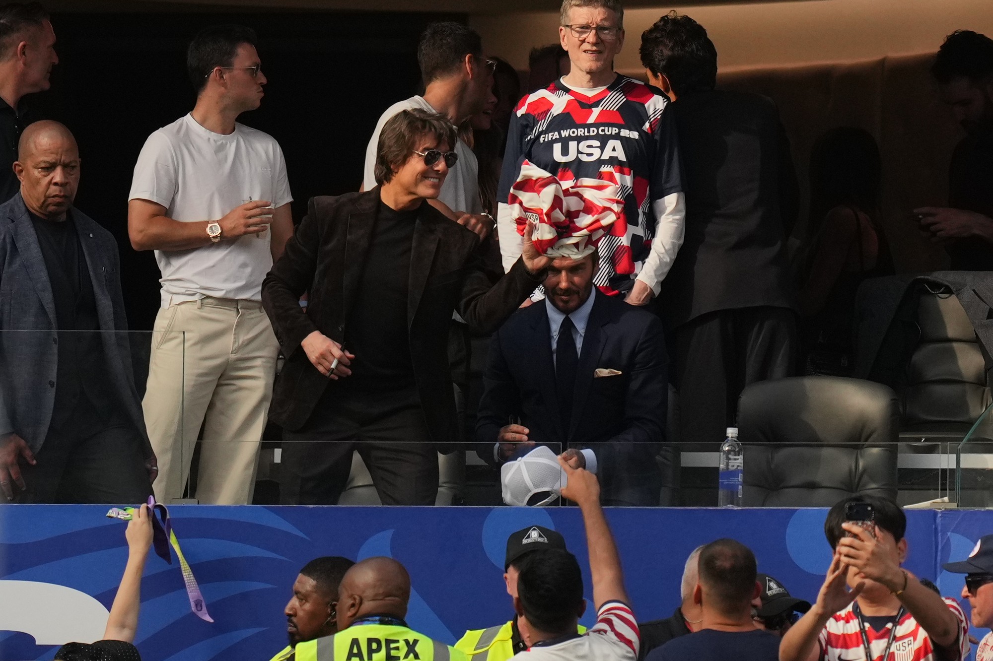 Tom Cruise a David Beckham.
