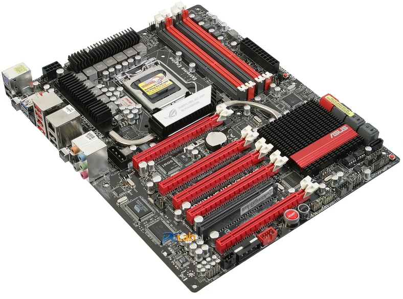 Mnogość gniazd PCI Express ×16