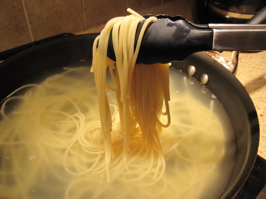 Az olasz szakácsok titka: Így főzz isteni spagettit a legrövidebb idő alatt
