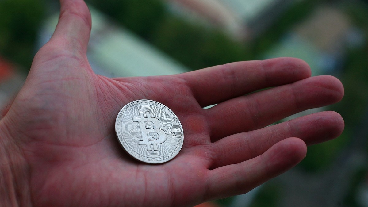 Senki nem tudja, valójában kicsoda Nakamoto Szatosi, a Bitcoin atyja – kivéve talán az FBI-t, de a cég hallgat, mint a sír