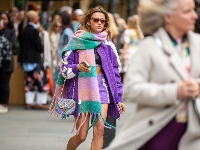 Ulična moda tokom Nedelje mode u Londonu 