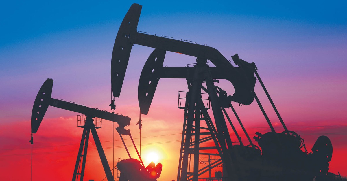 Ceny ropy spadają. Iran i Indie w centrum uwagi rynków paliw