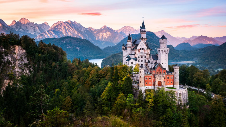  Najpiękniejsze zamki w Niemczech. Co warto zobaczyć?