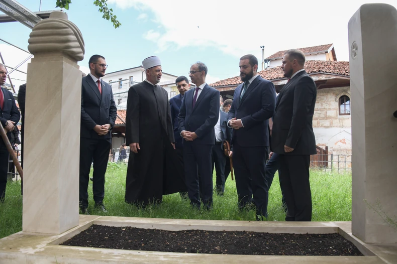 Premijer Macut sa ministrom Zukorlićem u Novom Pazaru