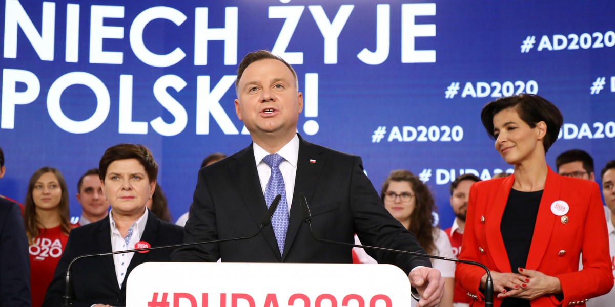 Prezydent Duda skieruje ustawę o 1,95 mld zł na media publiczne do Trybunału Konstytucyjnego? Takie nieoficjalne informacje przekazują posłowie PiS - pisze "Gazeta Wyborcza". 