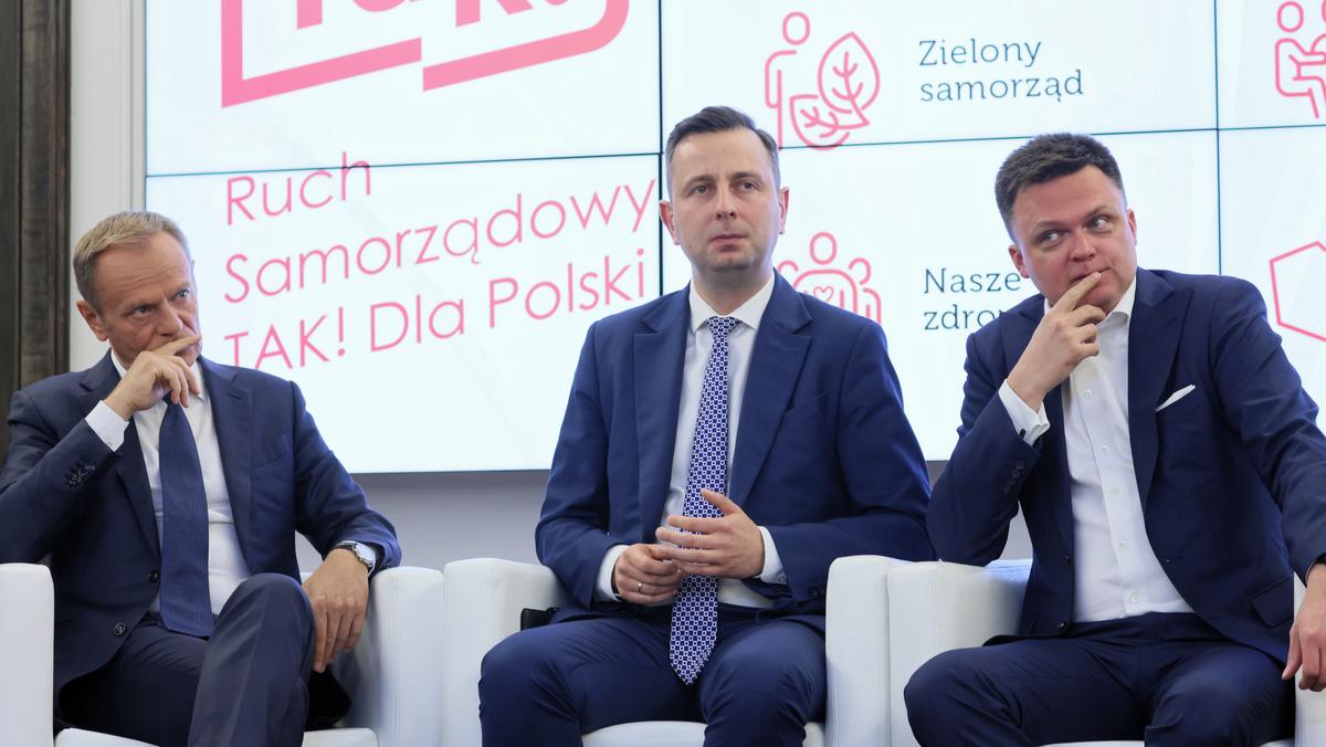 Przewodniczący Platformy Obywatelskiej Donald Tusk, prezes PSL Władysław Kosiniak-Kamysz i szef Polski 2050 Szymon Hołownia