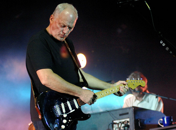 David Gilmour sponsoruje hakera