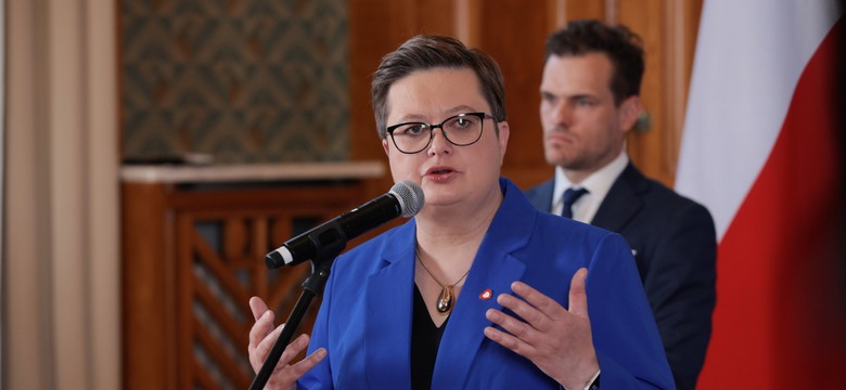 Nowe moduły na lekcjach. Wiceminister Lubnauer zapowiada zmiany od przyszłego roku