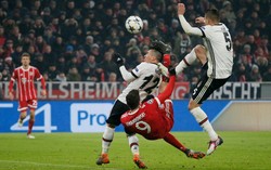 Liga Mistrzów: Dwa gole Lewandowskiego. Bayern zmiótł Besiktas. Chelsea nie dała się Barcelonie