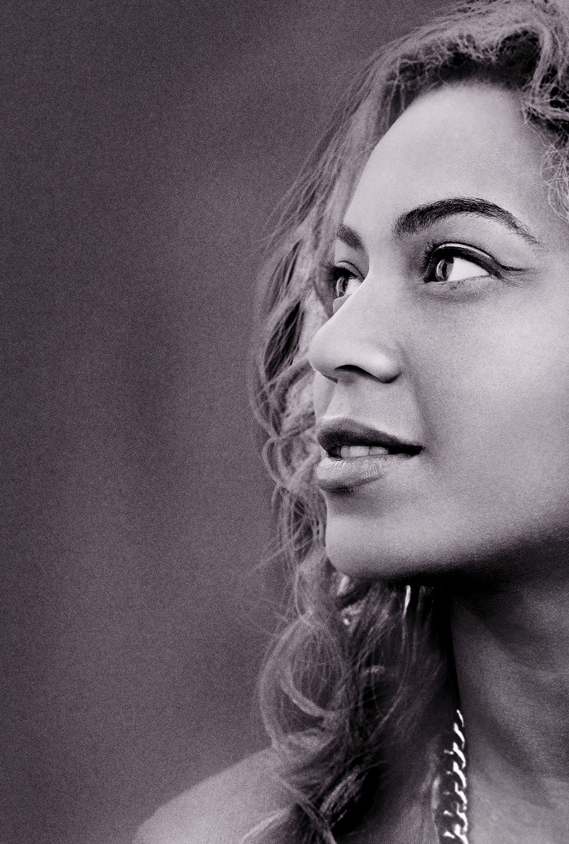 Zdobyła 16 nagród Grammy, każda jej kolejna płyta jest sukcesem, a jej życie prywatne śledzą miliony fanów na całym świecie. Jednocześnie Beyoncé i jej mąż, znany producent i raper, Jay-Z, to najpotężniejsza para show biznesu