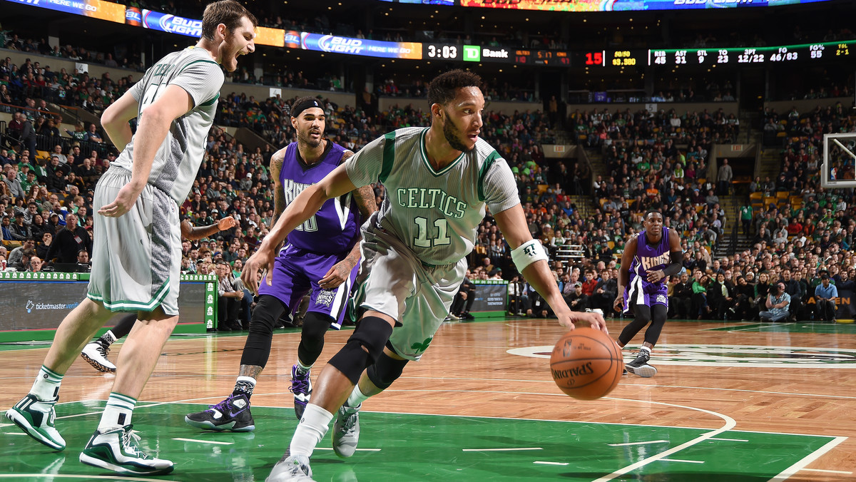 Boston Celtics rzucili aż 128 punktów Sacramento Kings pokonując ekipę prowadzoną przez George'a Karla 128:119. Celtowie dołożyli tym samym zmartwień szkoleniowcami, który według niektórych doniesień może zostać zwolniony jeszcze w tym tygodniu.