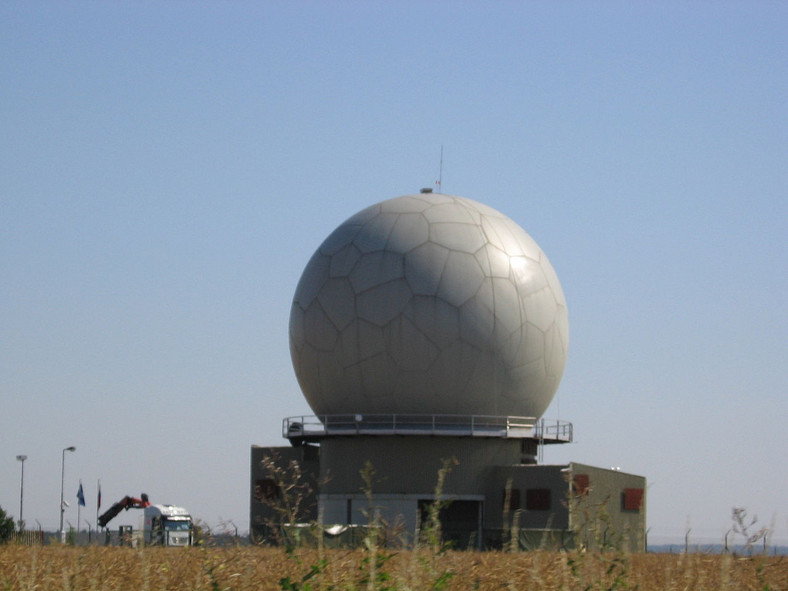 Radar dalekiego zasięgu RAT-31DL