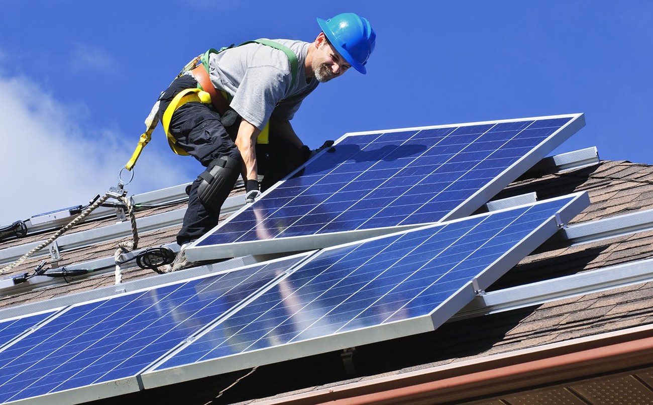 Isplativa investicija! Do besplatne struje uz solarne panele vec za 1.499 dinara! - Vimarsana News