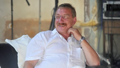 Gwiazdor "Rancza" pracuje na emeryturze i wspomaga córkę. "Nie odcięła pępowiny"