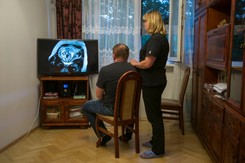 Rodzice dziecka, którym prof. Chazan odmówił aborcji: Powinniśmy pokazać zdjęcie dziecka