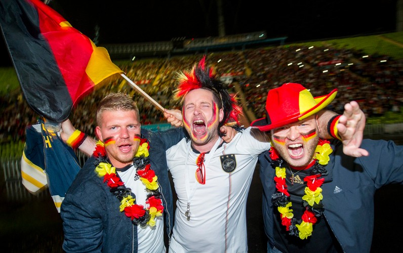 Żałoba i czarna rozpacz w Brazylii. Euforia Niemców