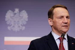 Sikorski skomentował wywiad Putina. "To nie pierwszy raz"