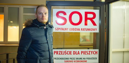 "Pukają do drzwi lekarzy w Polsce i wręczają wezwania". Policja dementuje