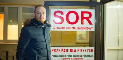 "Pukają do drzwi lekarzy w Polsce i wręczają wezwania". Policja dementuje