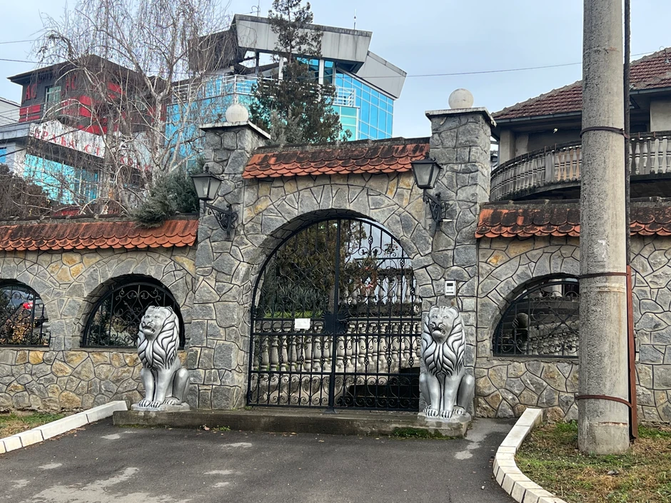 Vila bivšeg verenika Jovane Jeremić