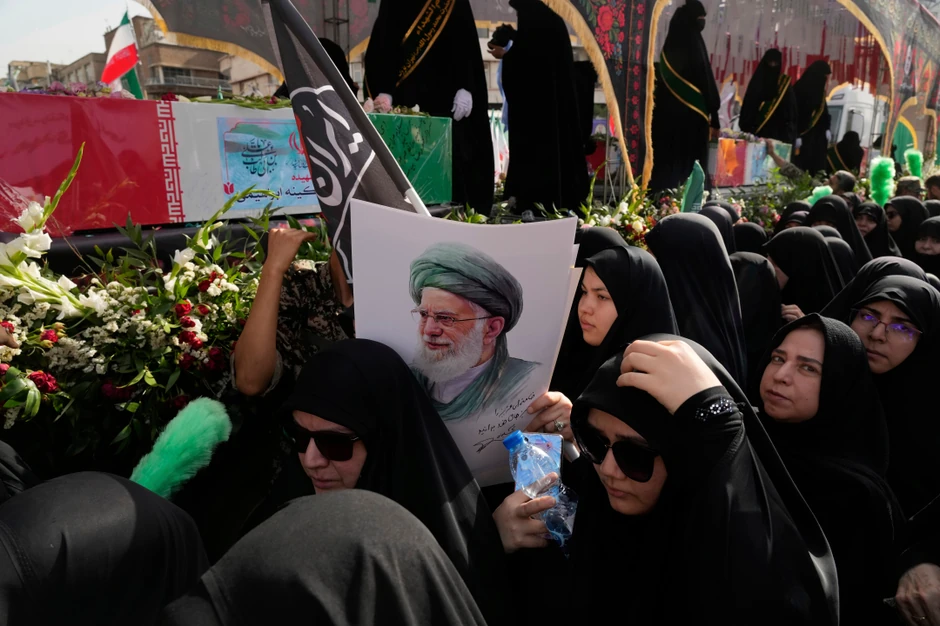 Masovna sahrana u Teheranu