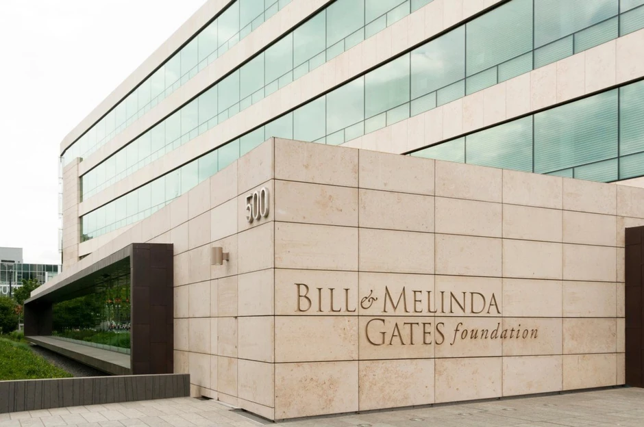 Gejtsovi su 2000. pokrenuli Fondaciju