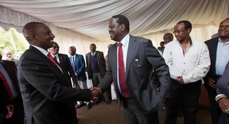 ___9084518___2018___11___8___15___Raila-Ruto