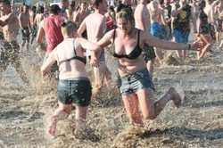 Przystanek Woodstock: Trzy dni szaleństwa i muzyki [NAJLEPSZE ZDJĘCIA]