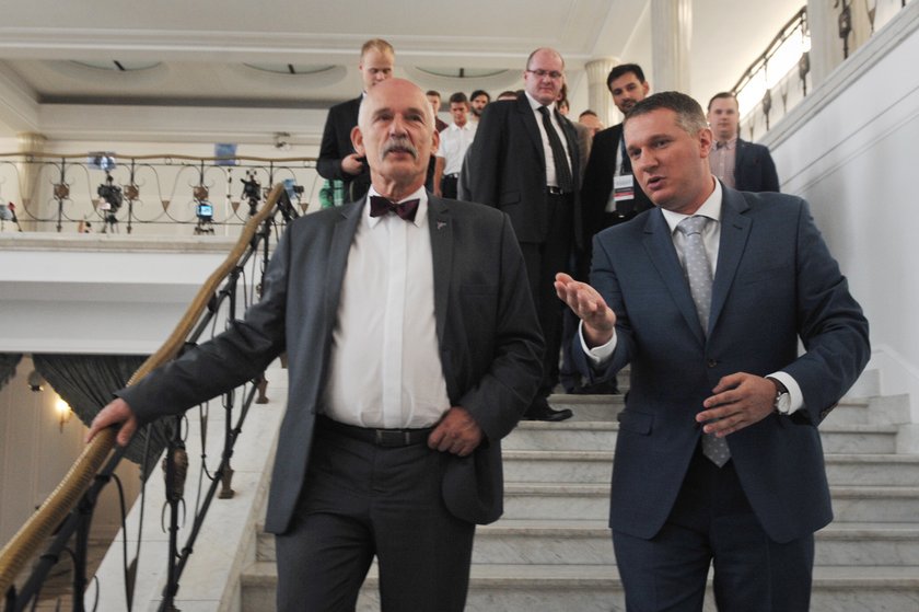 Janusz Korwin-Mikke wycofuje się z polityki