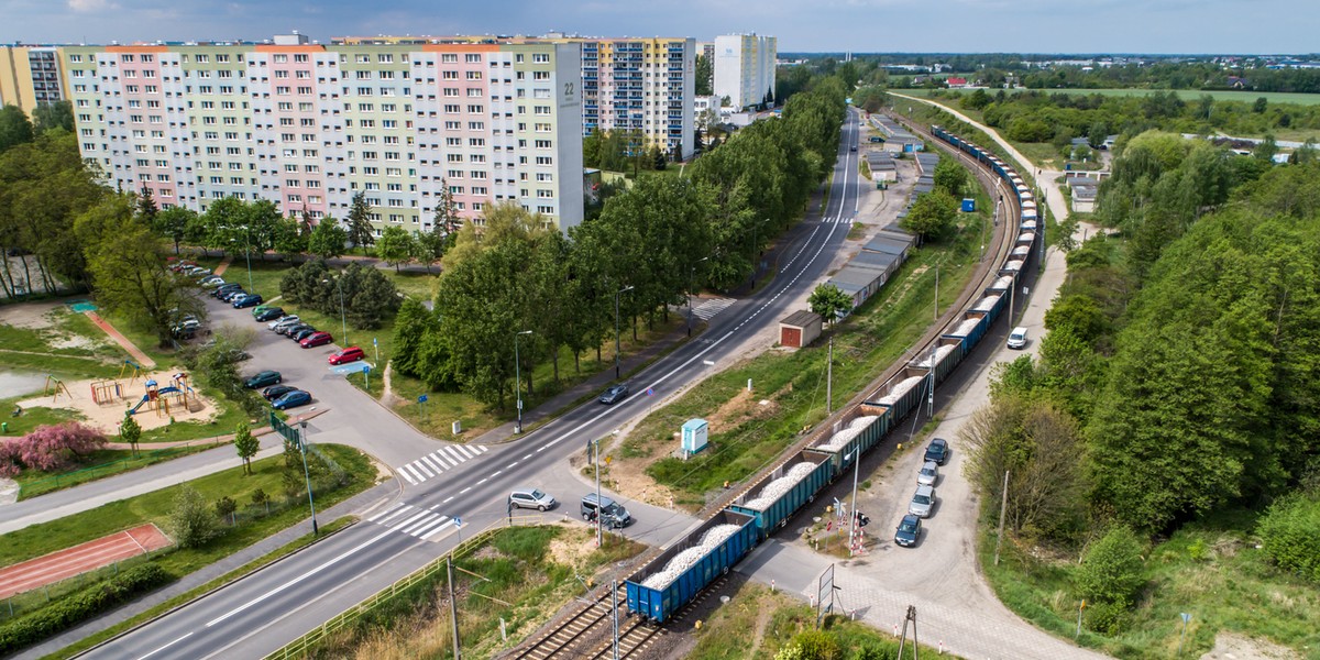 W ciągu kilku lat mają tędy jeździć również pociągi osobowe.