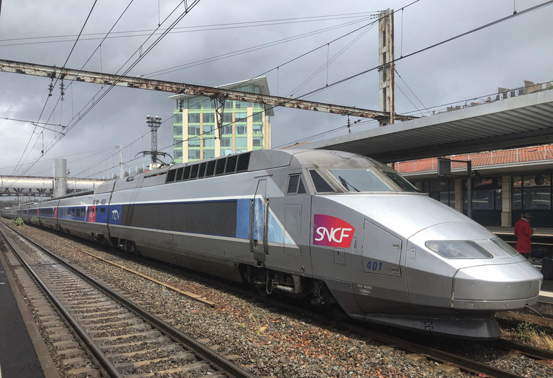 Pociąg TGV - 11 964 koni mechanicznych
