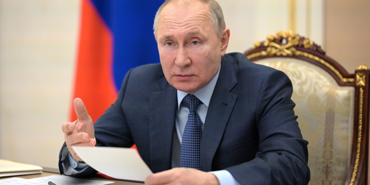 FILE PHOTO: Russian President Vladimir Putin attends a foundation-laying ceremony for the third reac