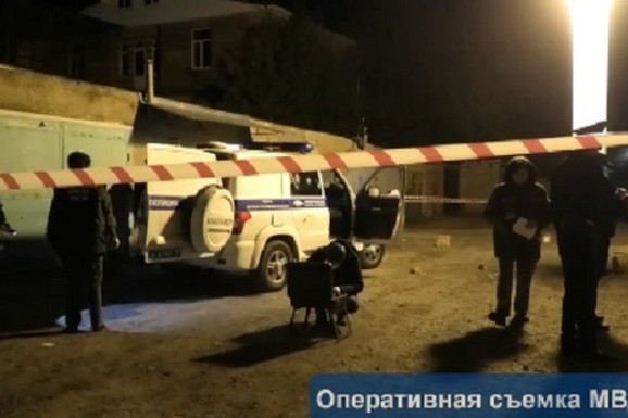 PUCNJAVA U RUSIJI Militanti bacili bombu na policiju pa otvorili vatru: Ubijeno pet napadača (VIDEO)