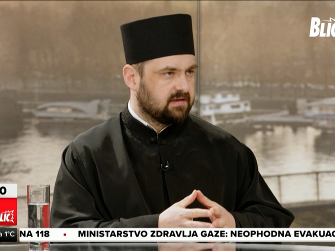 Protođakon Mladen Kovačević