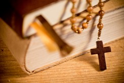 Polacy chcą religii w szkołach? 'Taki jest trend'. SONDAŻ