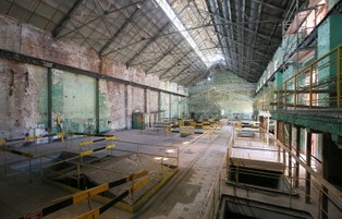 Rewitalizacja Elektrowni Powiśle. Kolejny zrujnowany warszawski obiekt nabierze nowego kształtu [ZDJĘCIA]