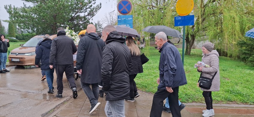 Sahrana brata Viki Miljković