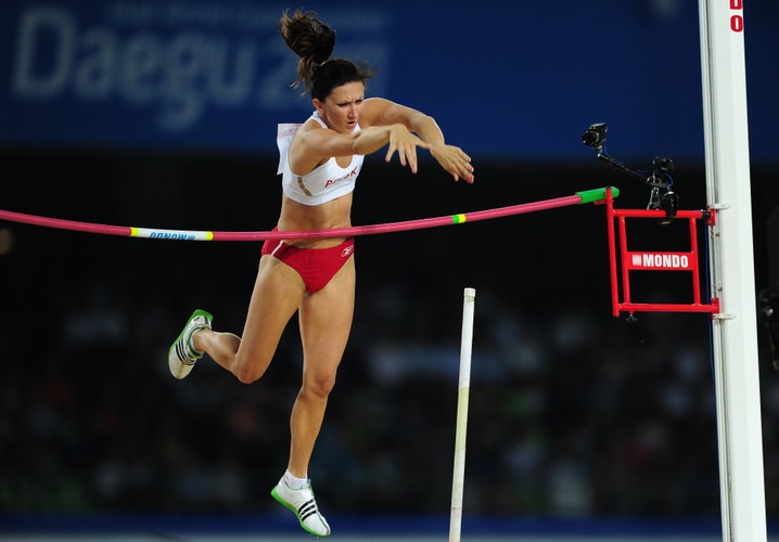 Monika Pyrek jest w ciąży, bierze ślub i kończy karierę