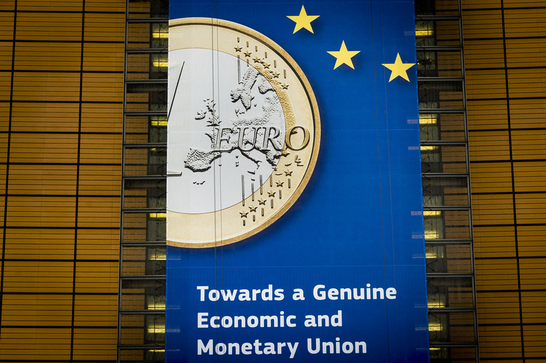 Unia Europejska, symbol euro